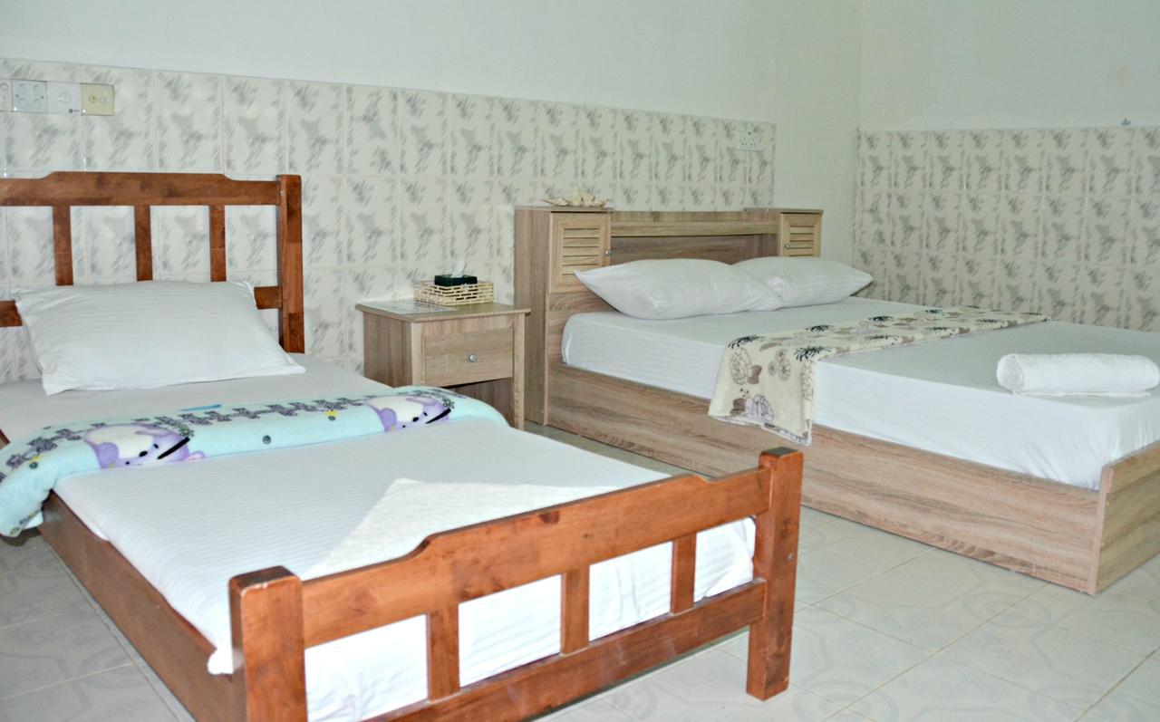 Ocean Vibes Guesthouse Huraa Exterior foto